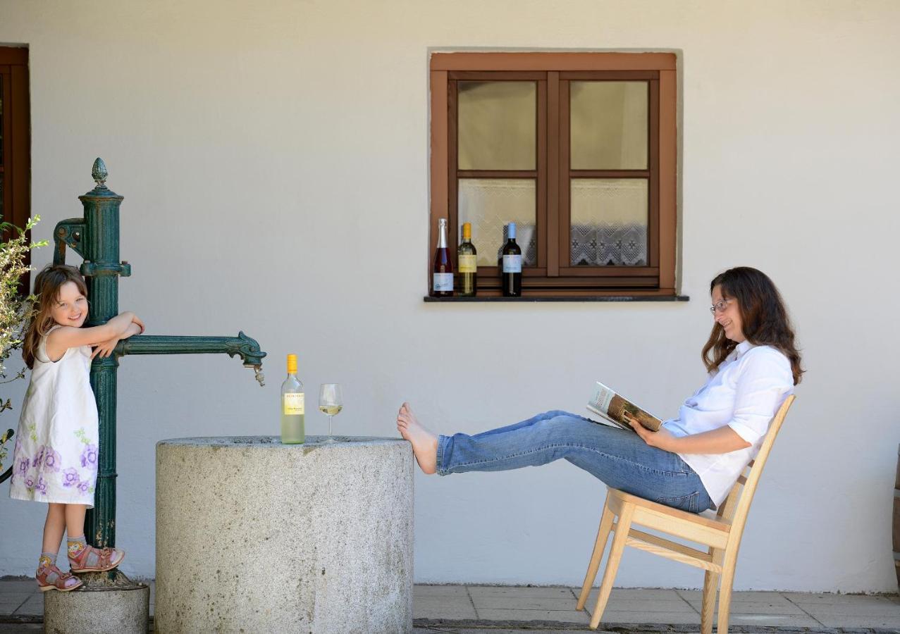 Ferienwohnung Weinkutscher Obermixnitz 외부 사진